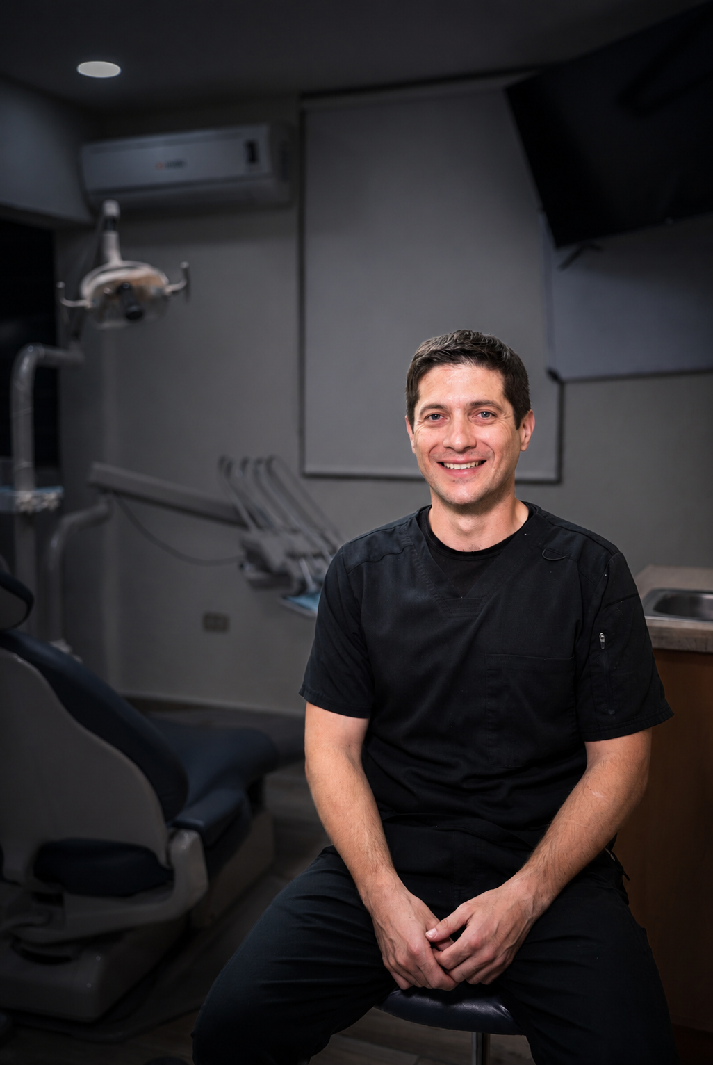 Dr. Alejandro Cruz Alanís